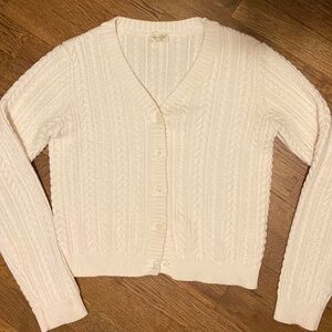 Brandy Melville cropped cable knit cardigan